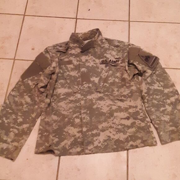 ARMY COMBAT DIGITAL CAMOUFLAGE JACKET SMALL SHORT - Picture 1 of 8